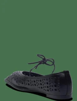 Sway Slit Leather Ballet Flats - Ballerinas