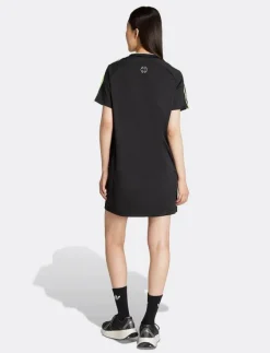 TEAMGEIST DRESS - Klänningar