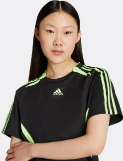 TEAMGEIST DRESS - Klänningar