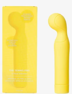 The Tennis Pro - Beauty
