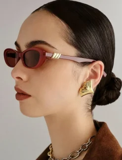 THE WHISPERER - Cat-Eye