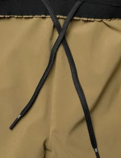 Train Shorts - Träningsshorts