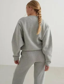Wellness Sweatshirt - Sweatshirts