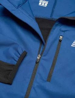 WOMEN CORE CROSS JACKET - Sportjackor