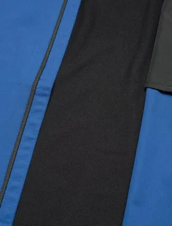 WOMEN CORE CROSS JACKET - Sportjackor